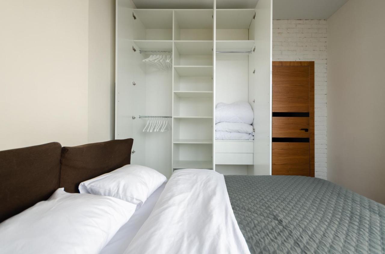 Petrovdom Apartaments 8-188 In Rc Central Park, 7 John Mccain Street Kiev Exteriör bild